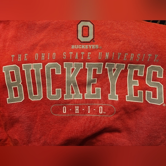 NWT The Ohio State University Buckeyes hoodie. Size:M 38/40. - Picture 1 of 8